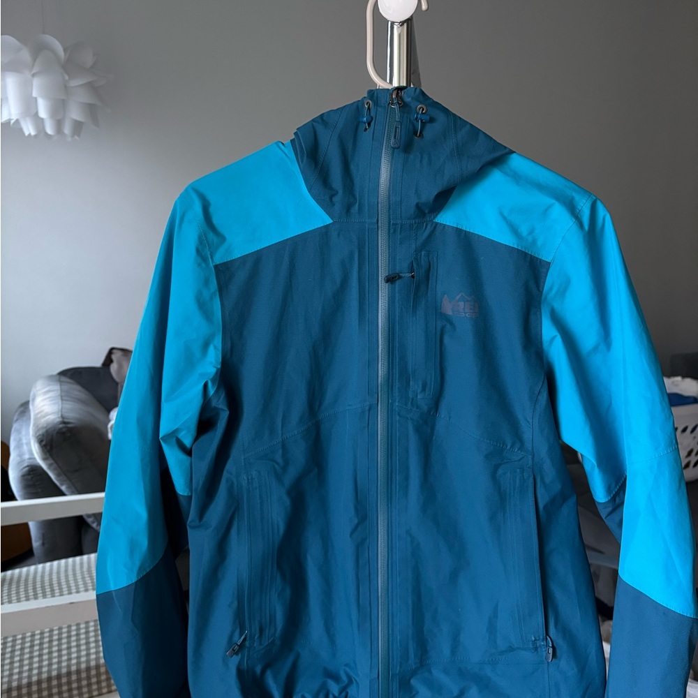 Women’s  Blue Gortex REI Jacket